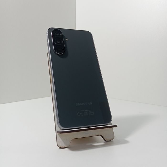 Samsung S24 A56 256gb