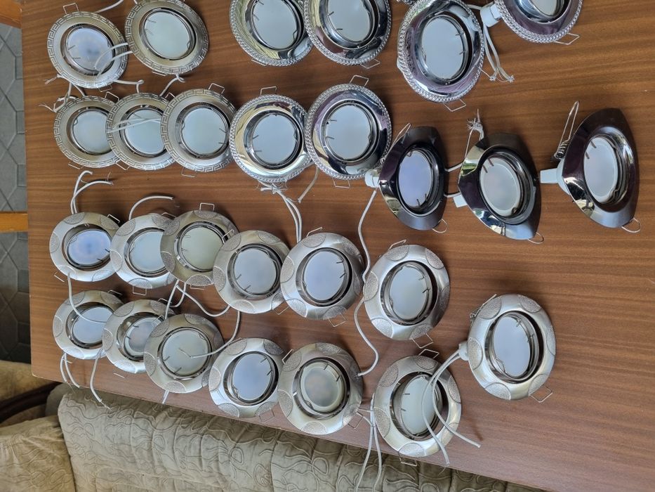 Споты потолочные