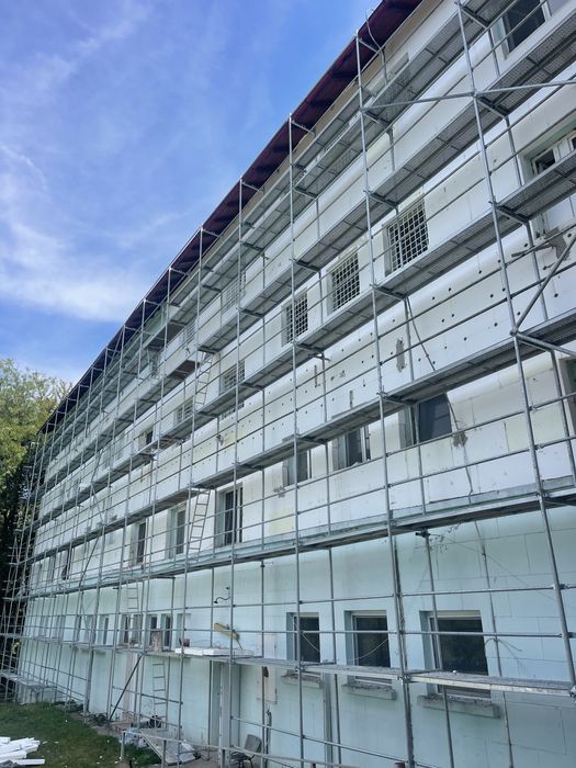 Inchiriere schela cu montaj