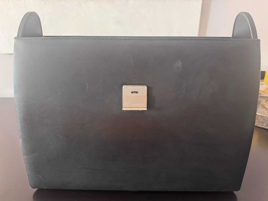 бизнес чанта BMW