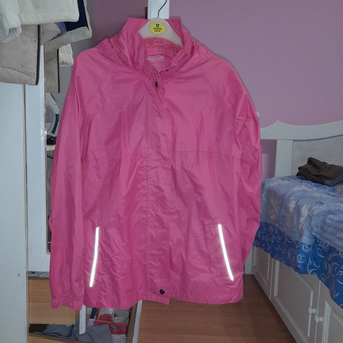 Якенце ветровка С/М размер