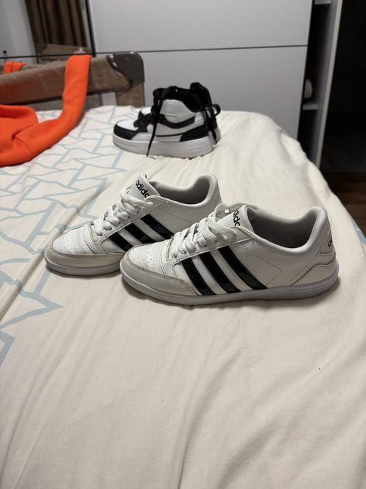 Adidas model clasic