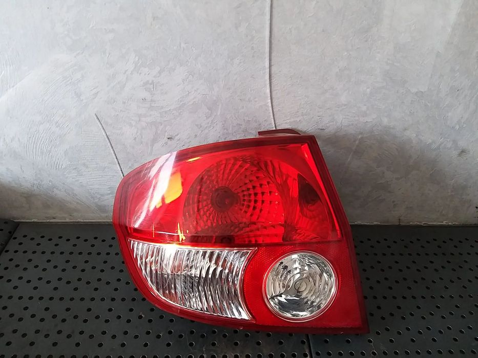 Stop tripla lampa stanga hyundai getz tb 924011cxxx