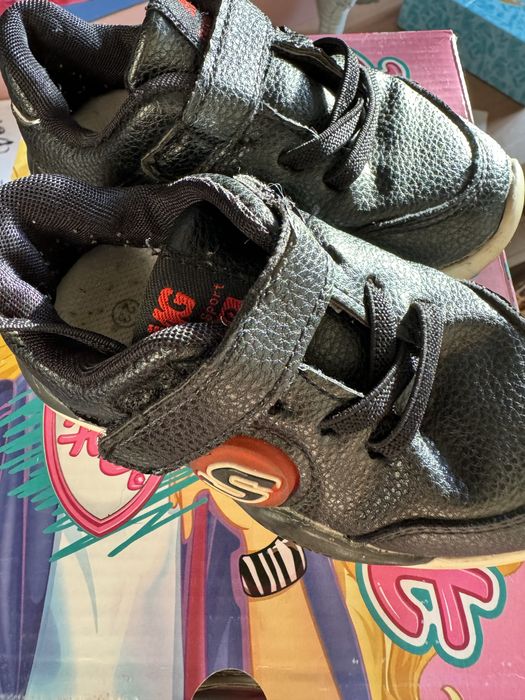 Кроссовки для мпльчика