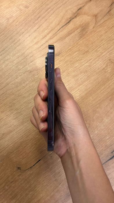 Продам Айфон 14 про  в отличном состоянии