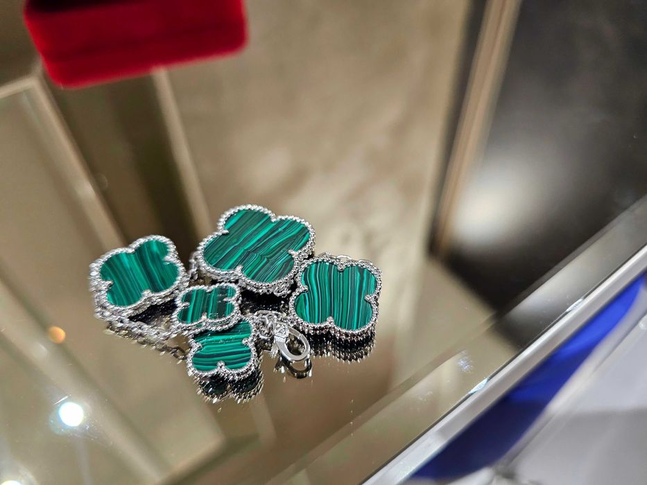 Van Cleef & Arpels VCA Silver 5 Magic Alhambra Green Дамска Гривна