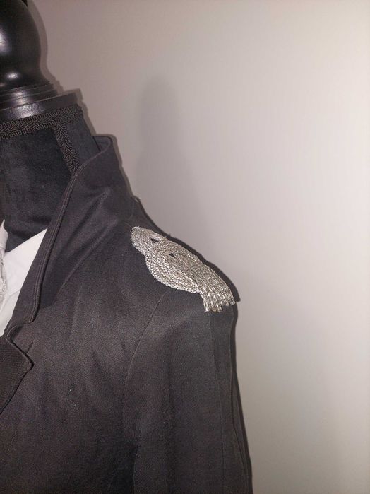 Jacheta Meston cu epoleti