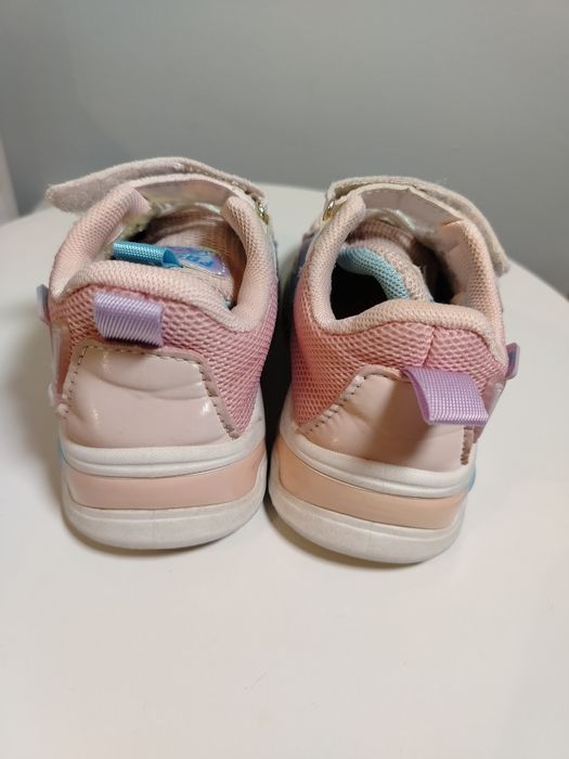 Детски маратонки момиче