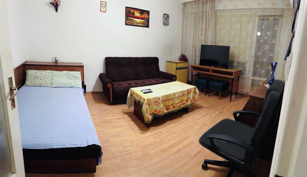 Дава се под наем Двустаен апартамент в Пловдив, Кючук Париж - 44 кв.м за 298.86 € - Снимка #3