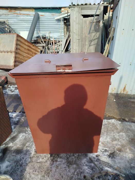 Бак мусорный контейнер