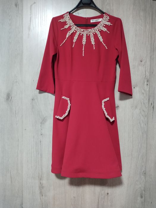 Продаётся женская платья