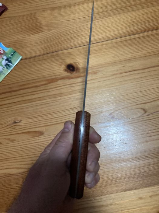 Ловен и касапски нож