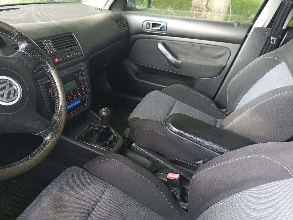 Ofer spre vânzare VW  Bora 1.6 Fsi