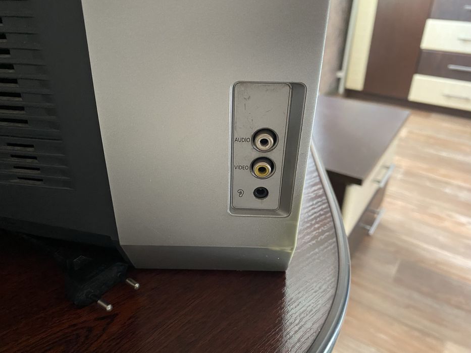 Телевизор samsung