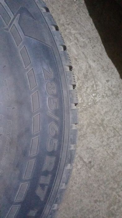 Продам диски с зимними шинами 285/65 R17