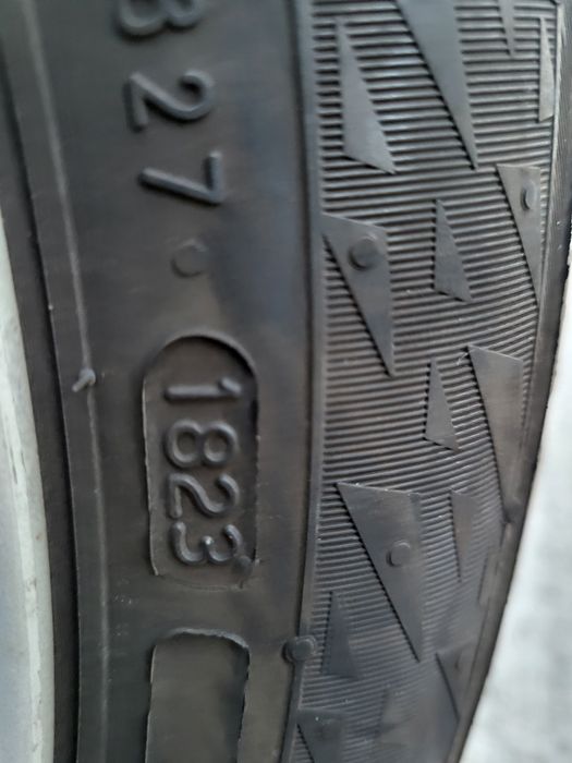 Jante Dezent Germania 205 50 17 5x112 skoda audi nokian hankook