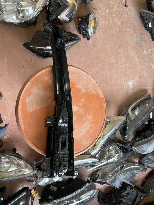 Vw Caddy 2021ляв стоп