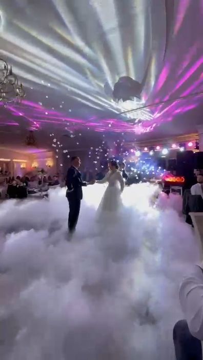 Fum greu*Artificii reci*Baloane cu fum*Laaer*Photobooth*DJ*foto&video*