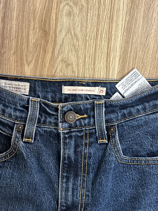 levi’s 70’s slim straight