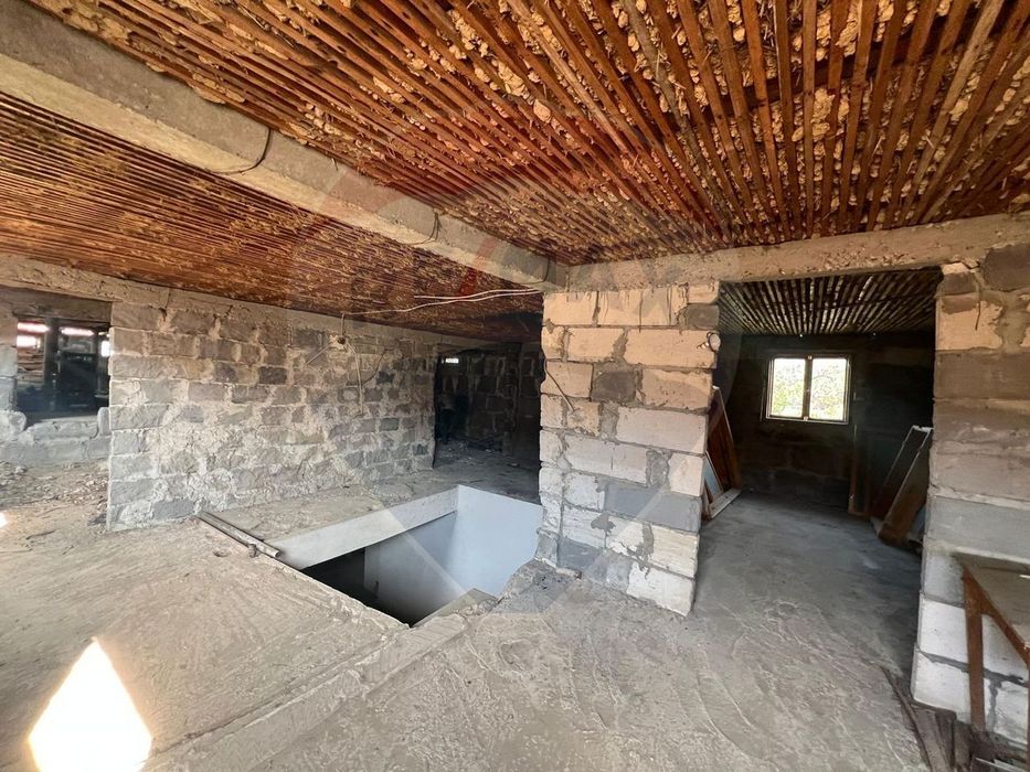 Casă Straoane