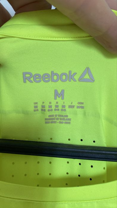 Лонгслив для бега Reebok