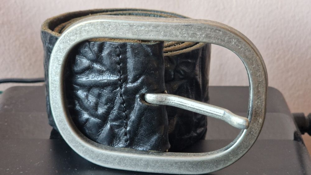 Мъжки кожен колан