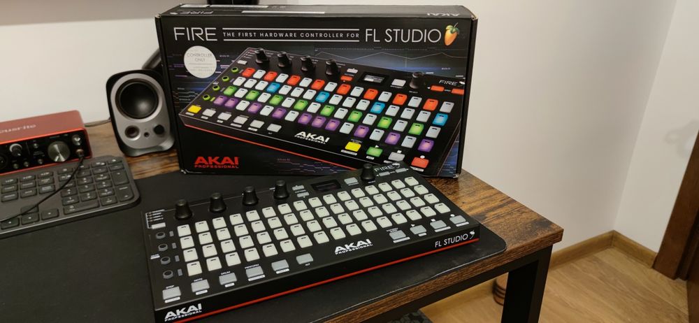 Controller midi Akai Fire Fl Studio
