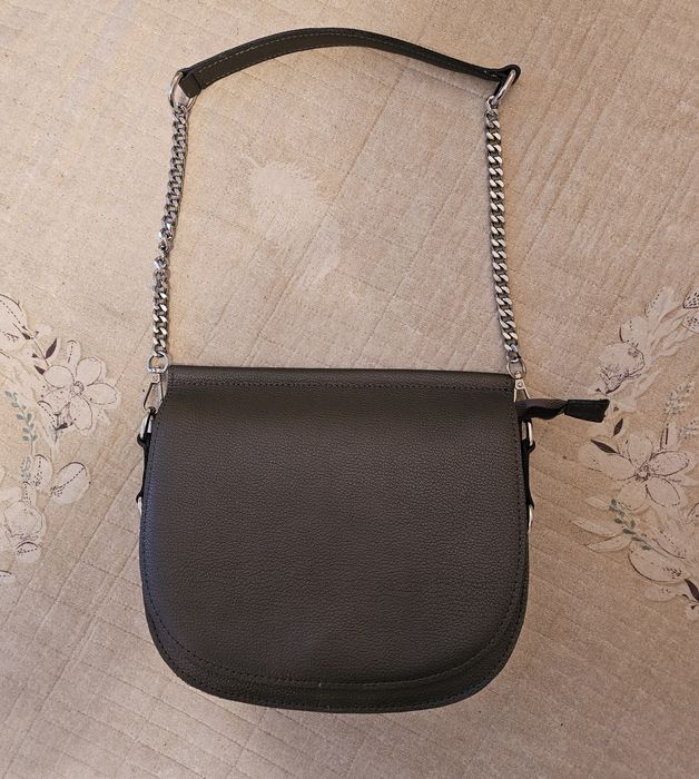 Продам женскую сумку