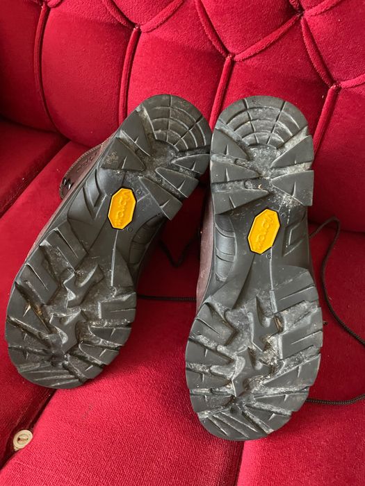 Туристически обувки