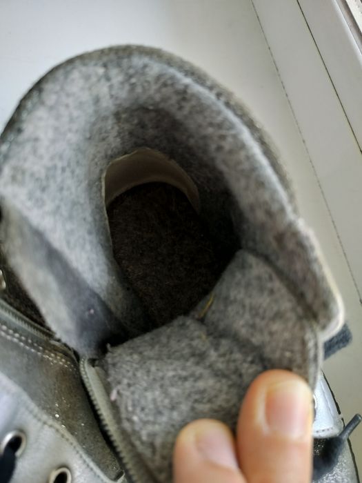 Продаются ботинки для девочек