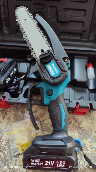 Продаю мини пилу