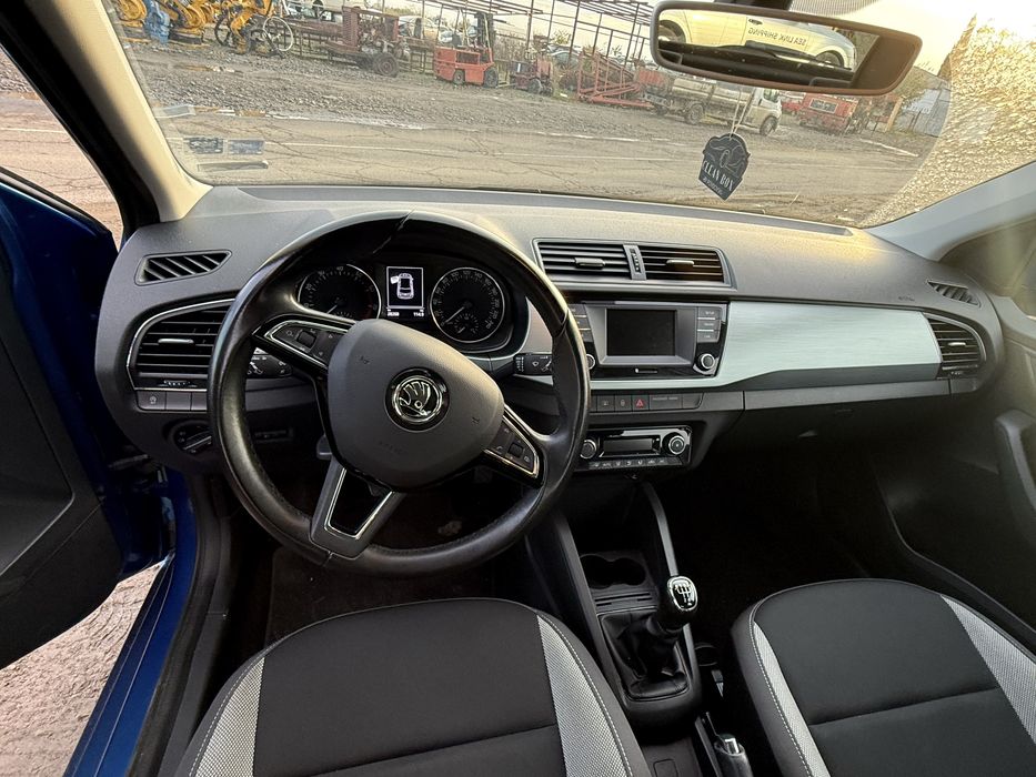 Skoda Fabia 1.0 TSI 95 кс 2017 g на части