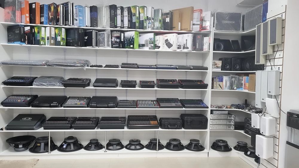 Музыкальный аппаратура