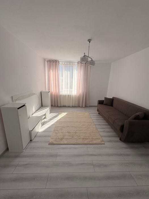 Apartament 2 camere de inchiriat