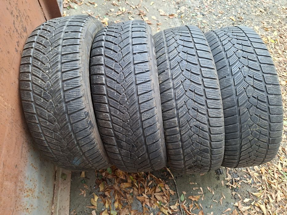 Продам шины 235/55/19  фильда