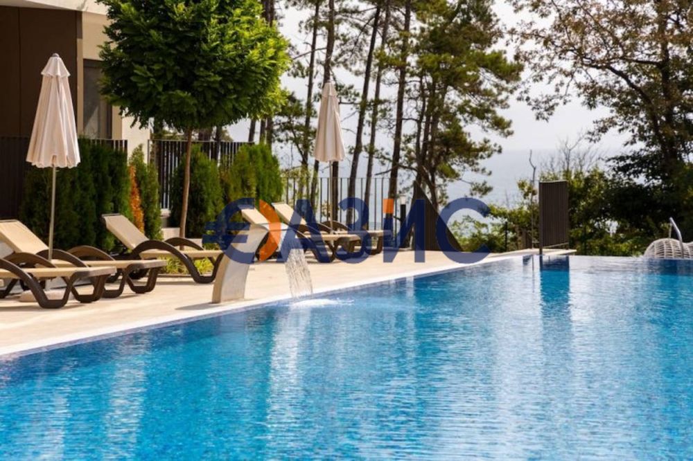 Продава се Едностаен апартамент в Обзор - 42 кв.м за 1006 €/кв.м - Снимка #3