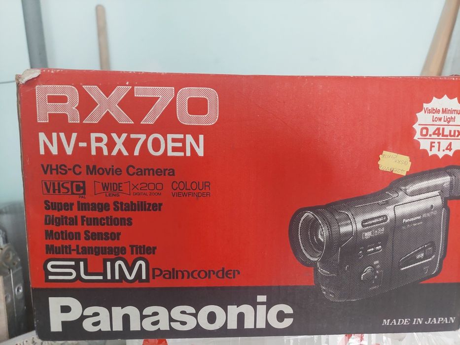 Видео камера Panasonic RX70