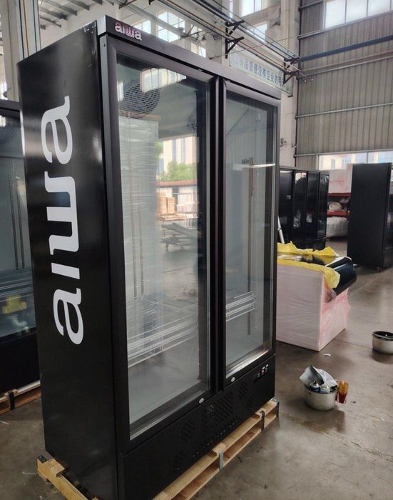 Витриный холодильник Aiwa