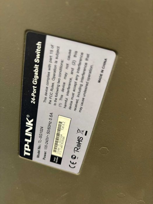 Switch 24 canale gigabit rackabil TP-Link, TL-SG1024