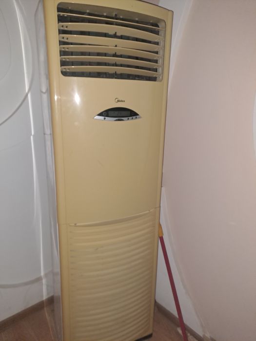 Кондиционер  Midea