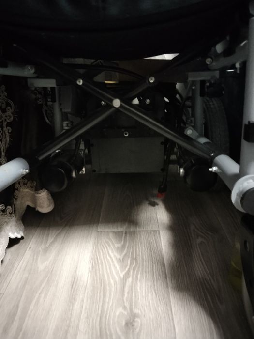 Коляска для инвалидов