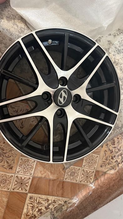 Продается диски на Hyundai