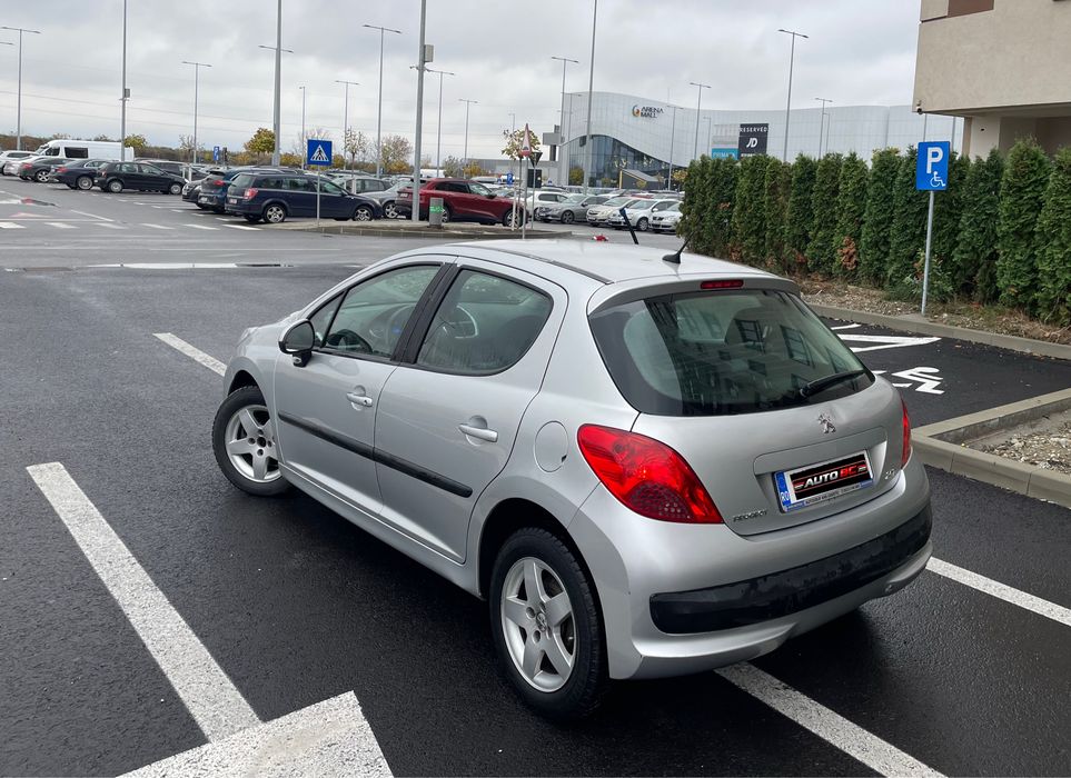 PEUGEOT 207 2010 — imagine 4