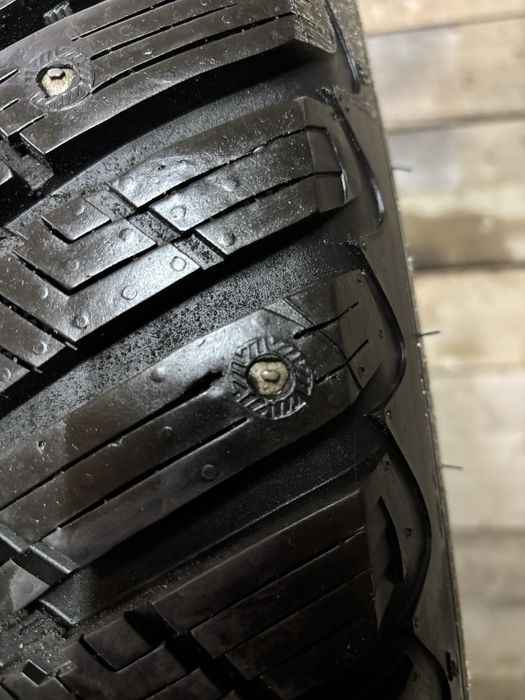 резина шипованная