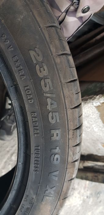 Летни гуми-19цола-235/45-1бр.-99лв."CONTINENTAL "