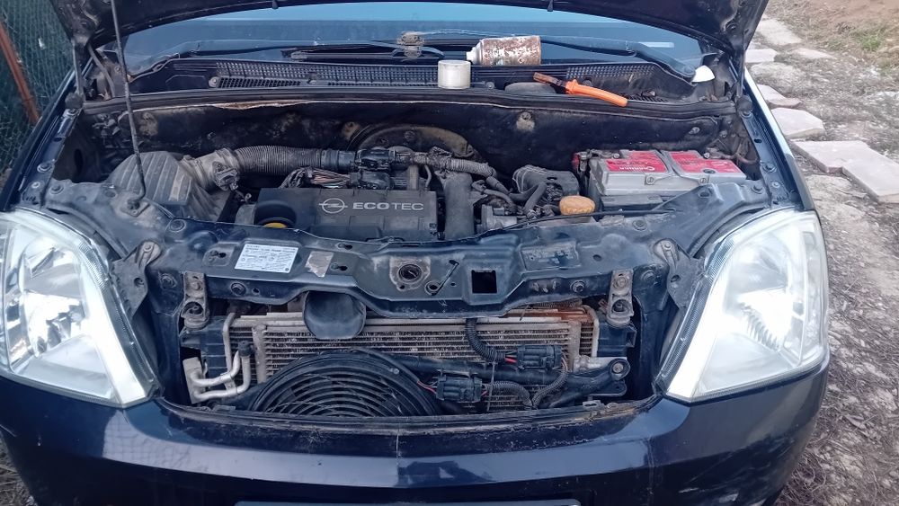 Opel Meriva 1.7 CDTI 2005 – pentru reparatie/piese, 900 €