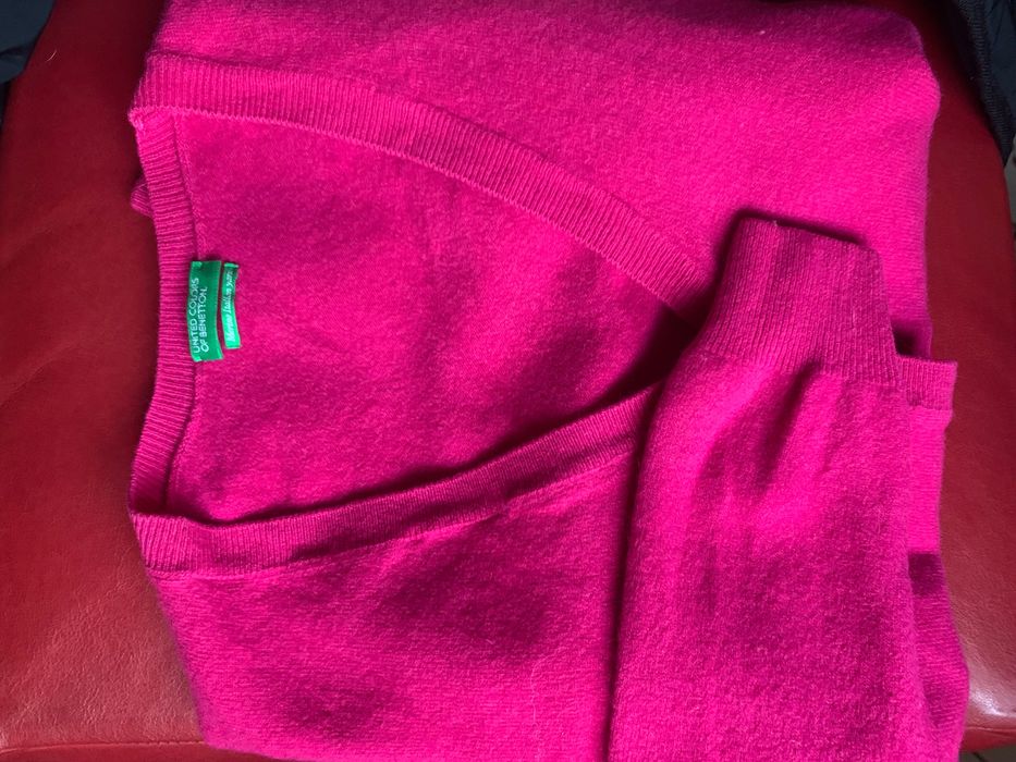 Жилетка Benetton  цвят фуксия ( мерино,
