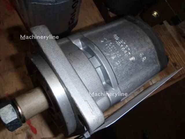 Pompă hidraulică Bosch 511545301 pentru excavatoare O&K