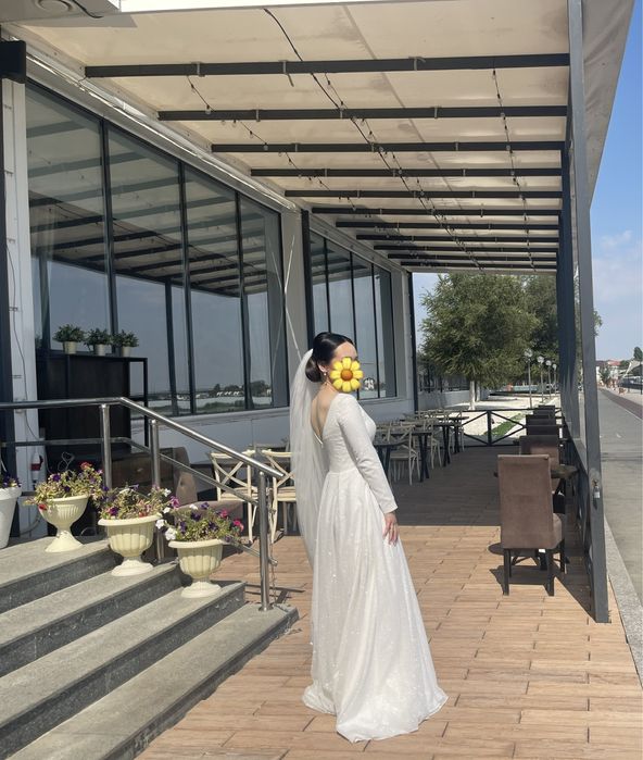 Свадебное платье