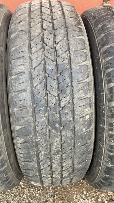 Комплект шин Bridgestone 215/65/16